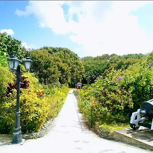 https://quiet-country-living.comcaribbean.com